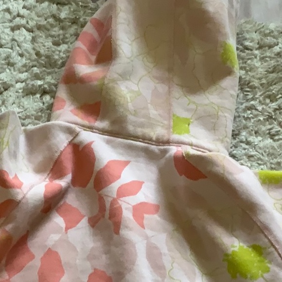 (Girls 10) Lululemon sweater - Picture 3 of 5